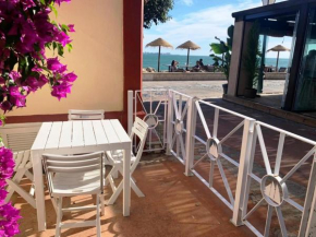 Apartamentos con vistas al mar solo familias & parejas